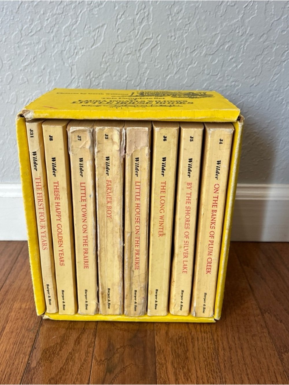 Little House On The Prairie Box Set Series 8 Books 1971 Vintage Incomplete